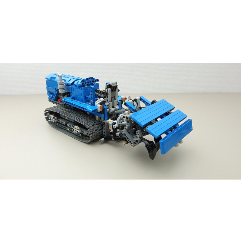 MOC-157772 Modello di Trattore - Urban Farming Usa recensione e prezzo
