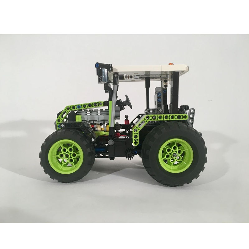 MOC-97333 Modello di Trattore  - Urban Farming Usa recensione e prezzo