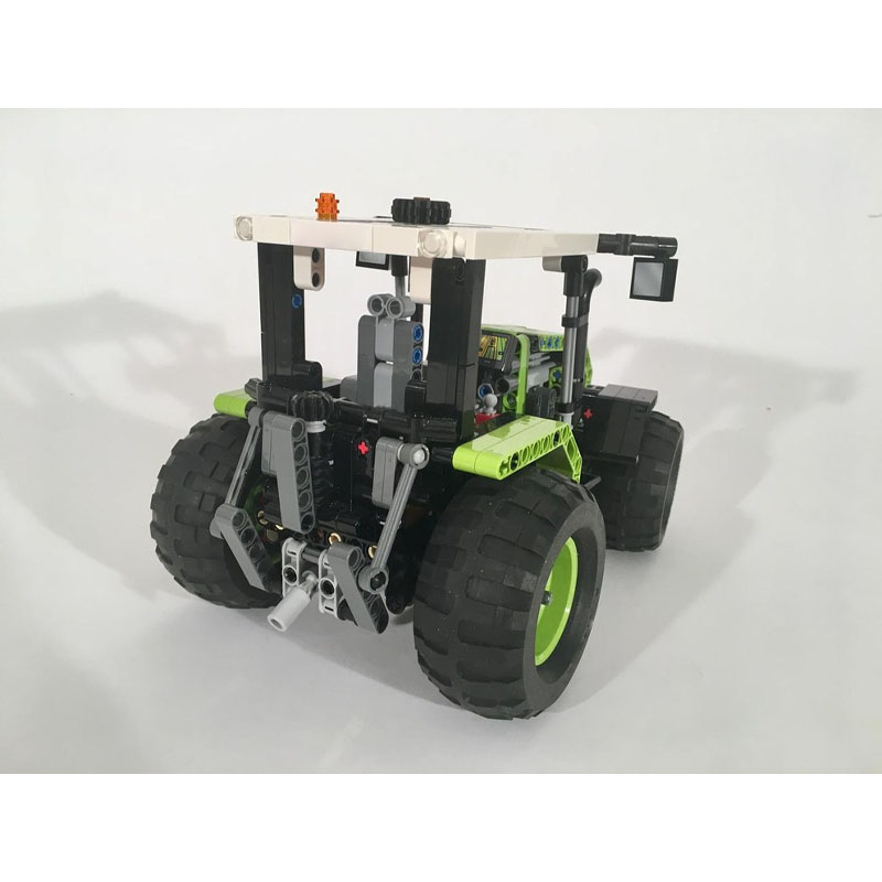 MOC-97333 Modello di Trattore  - Urban Farming Usa recensione e prezzo